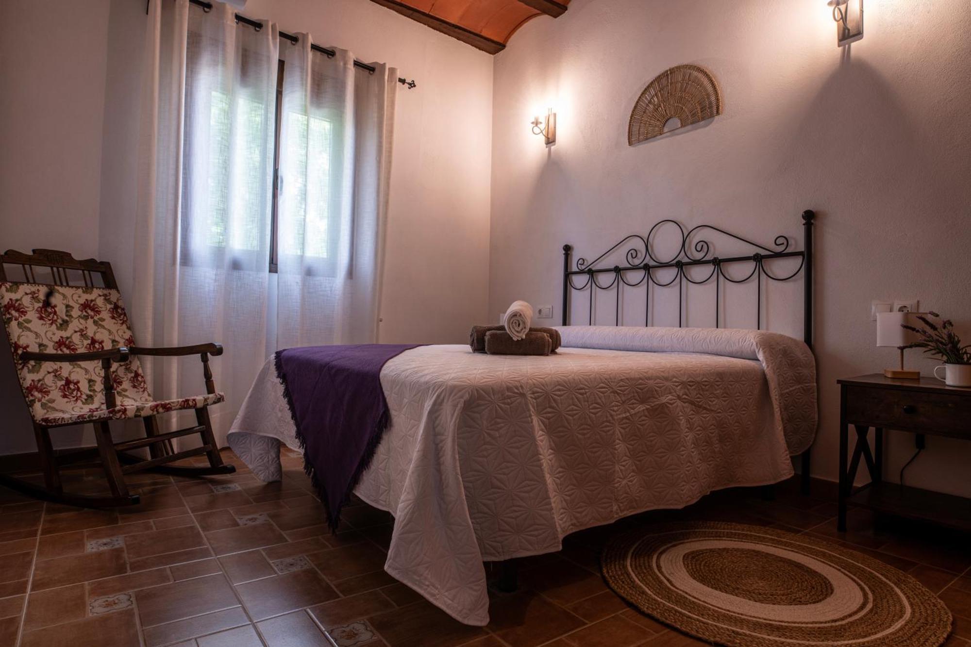 Alojamiento Turistico Loma Alta Cambil Zewnętrze zdjęcie